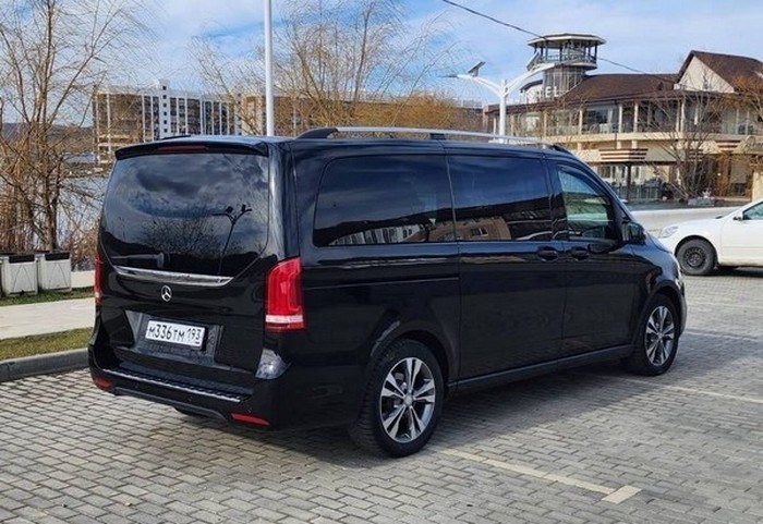 Минивэн Mercedes V-класса